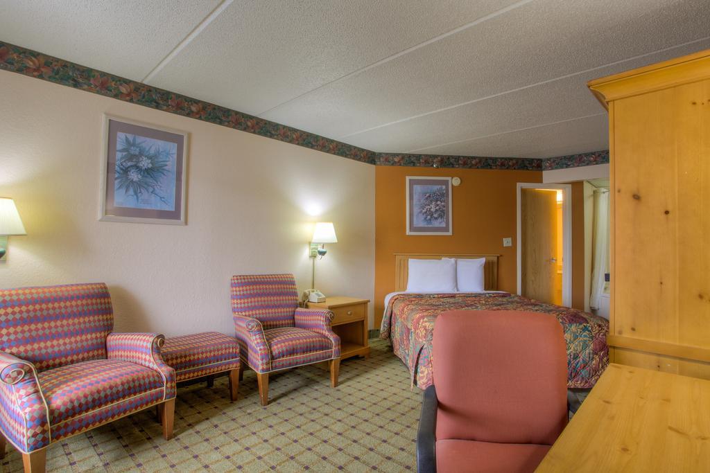 Royal Inn Пиджен-Фордж Номер фото